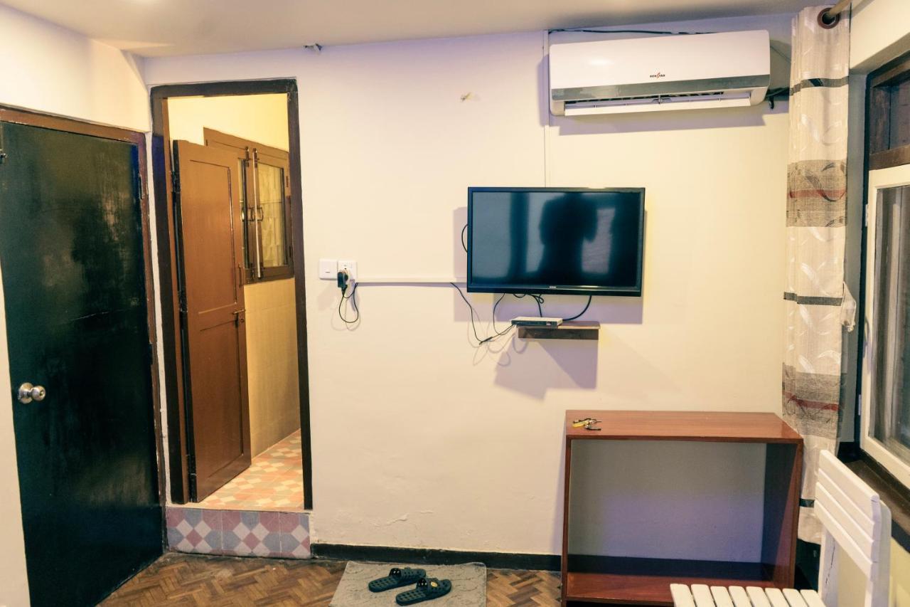 Hotel Shree Tara Kathmandu Exteriör bild
