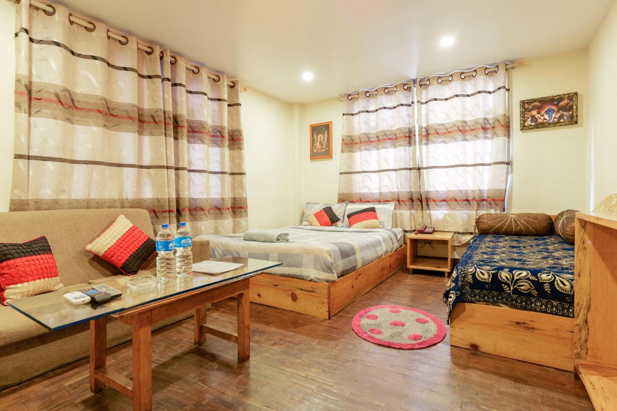 Hotel Shree Tara Kathmandu Exteriör bild