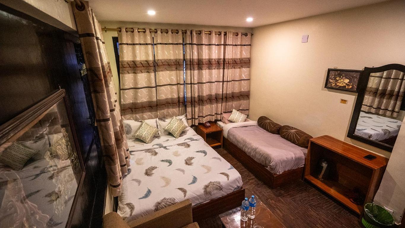 Hotel Shree Tara Kathmandu Exteriör bild